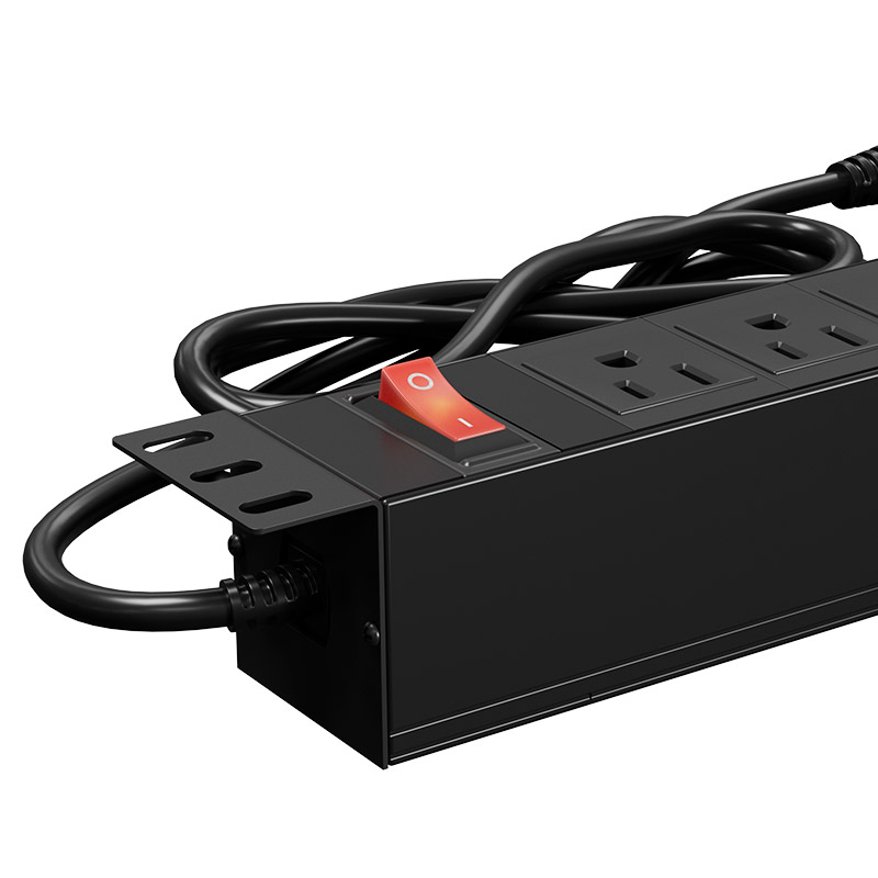 12 NEMA outlets rack mount power strip